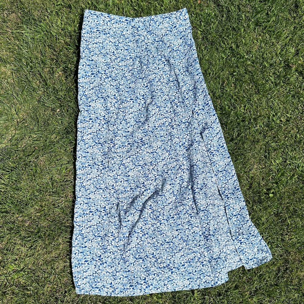 blue floral flowy skirt